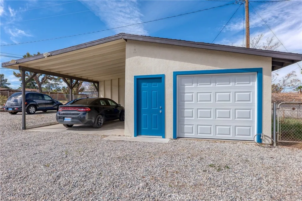 7432 Dumosa, Yucca Valley, California 92284 home-pic-26