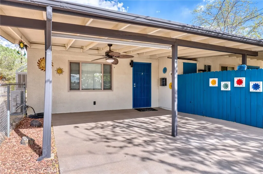 7432 Dumosa, Yucca Valley, California 92284 home-pic-28