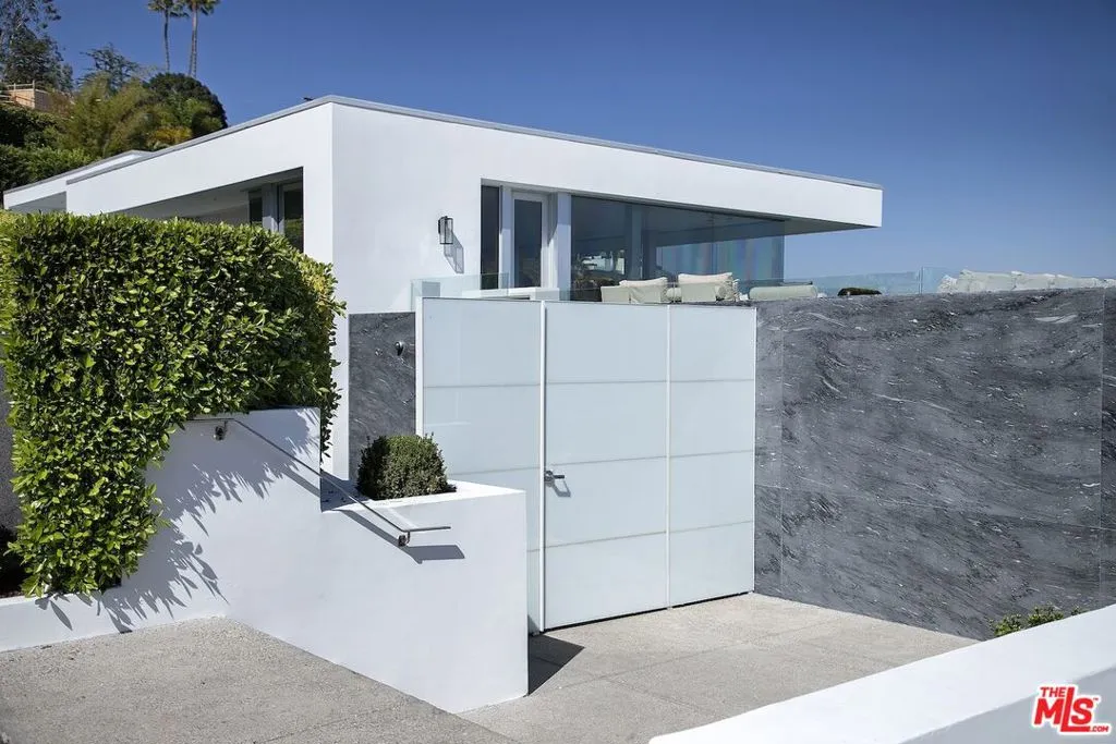 9150 Oriole Way, Los Angeles, California 90069 home-pic-8