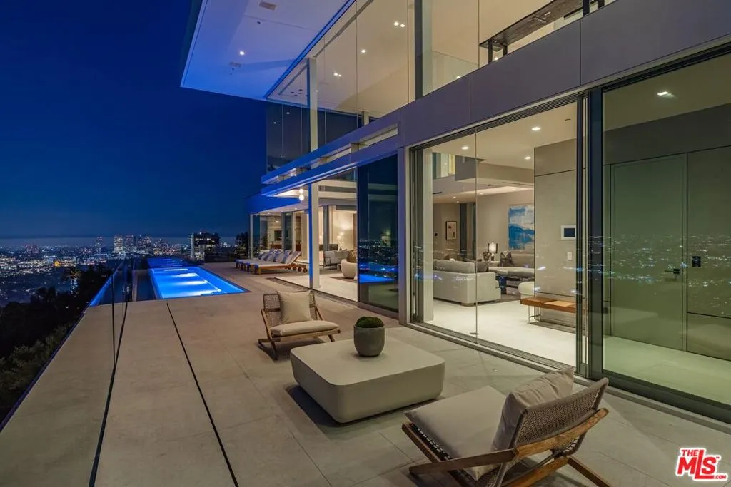 9150 Oriole Way, Los Angeles, California 90069 home-pic-31