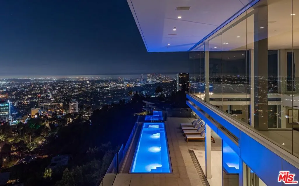 9150 Oriole Way, Los Angeles, California 90069 home-pic-2