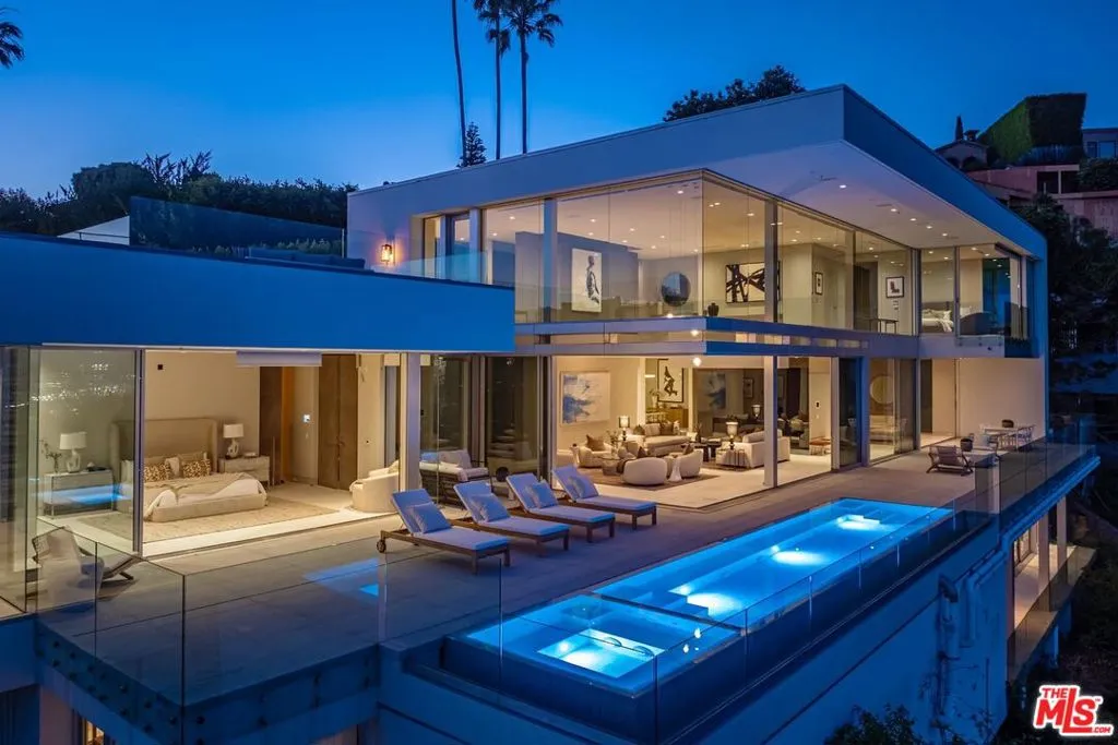 9150 Oriole Way, Los Angeles, California 90069 home-pic-3