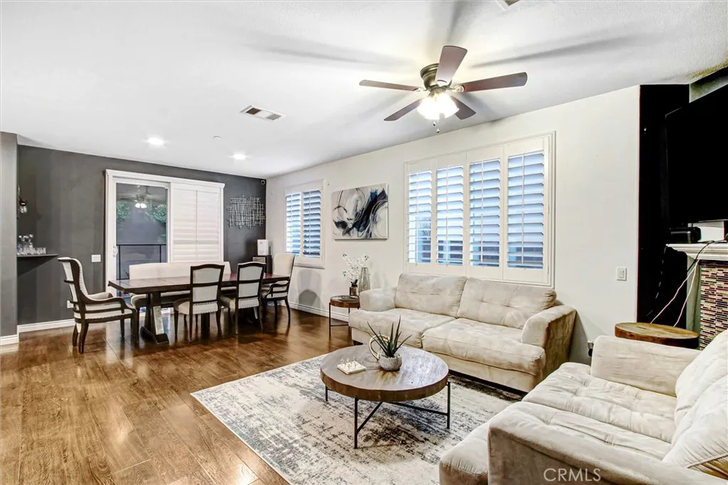 17582 Comfrey, San Bernardino, California 92407 home-pic-7