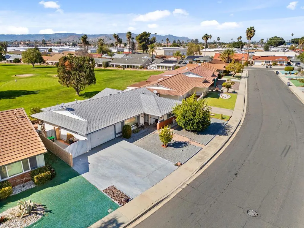 381 Olympia Way, Hemet, California 92543 home-pic-40