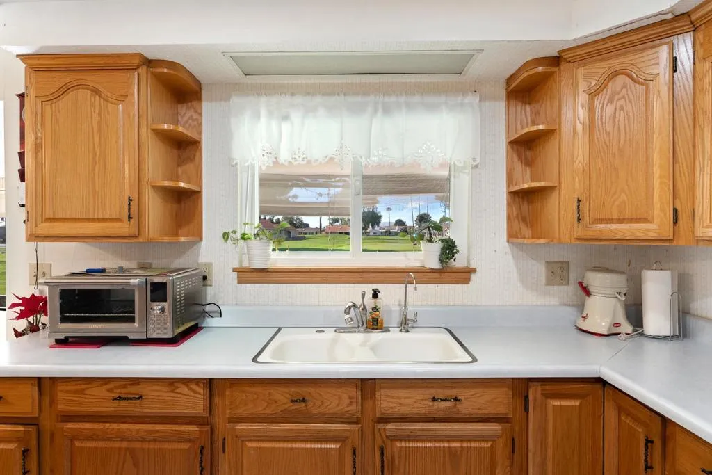 381 Olympia Way, Hemet, California 92543 home-pic-12
