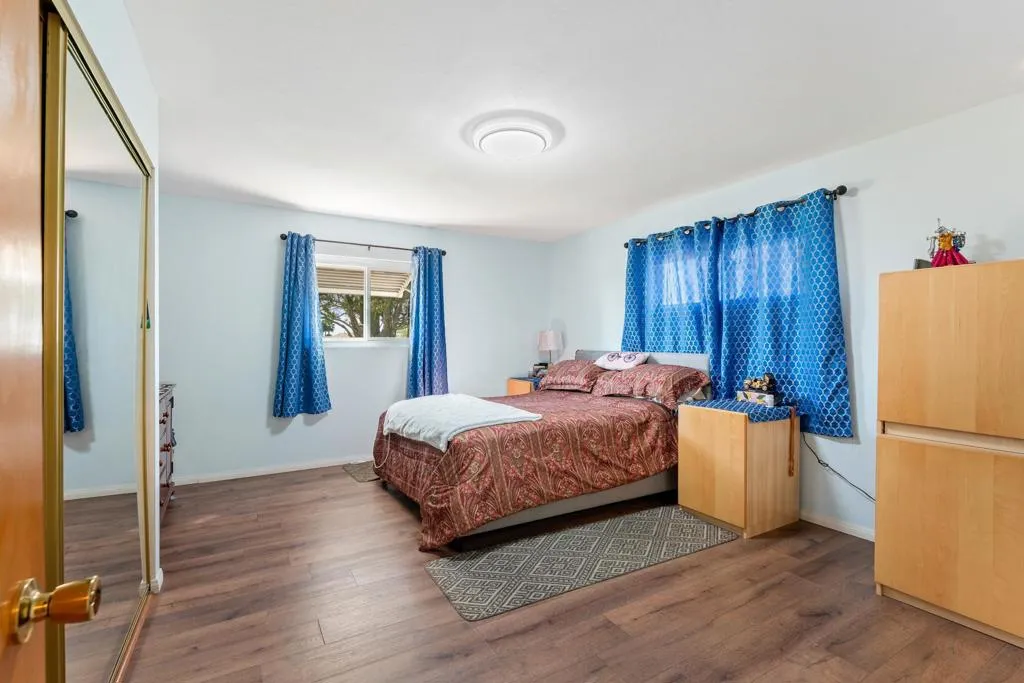 381 Olympia Way, Hemet, California 92543 home-pic-13