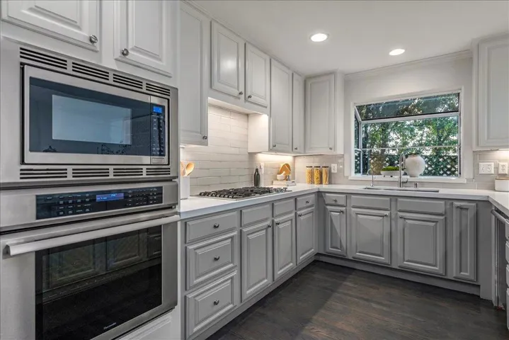 1354 Sherman Avenue, Menlo Park, California 94025