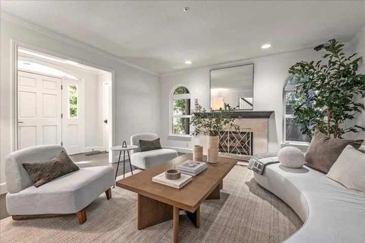 1354 Sherman Avenue, Menlo Park, California 94025