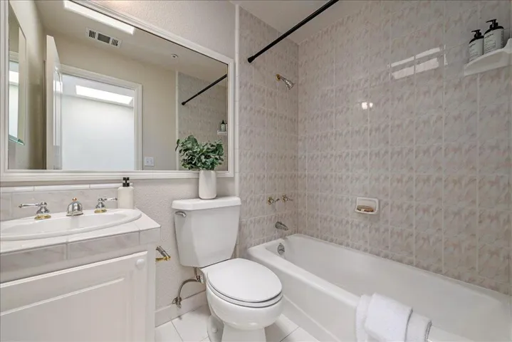 1354 Sherman Avenue, Menlo Park, California 94025