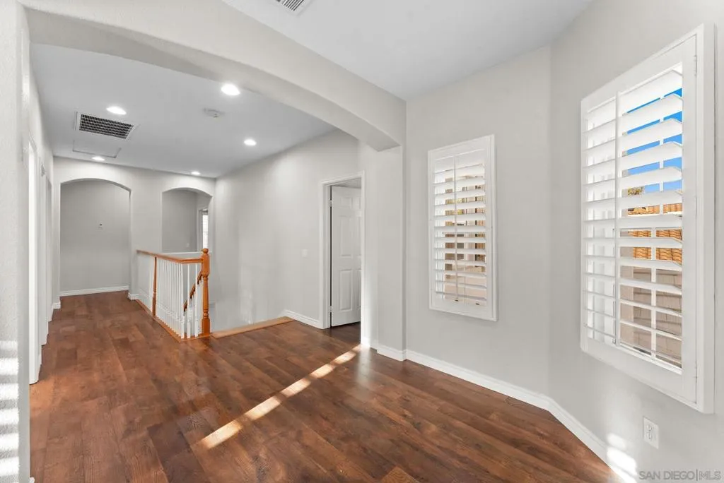 , Chula Vista, California 91914 home-pic-14