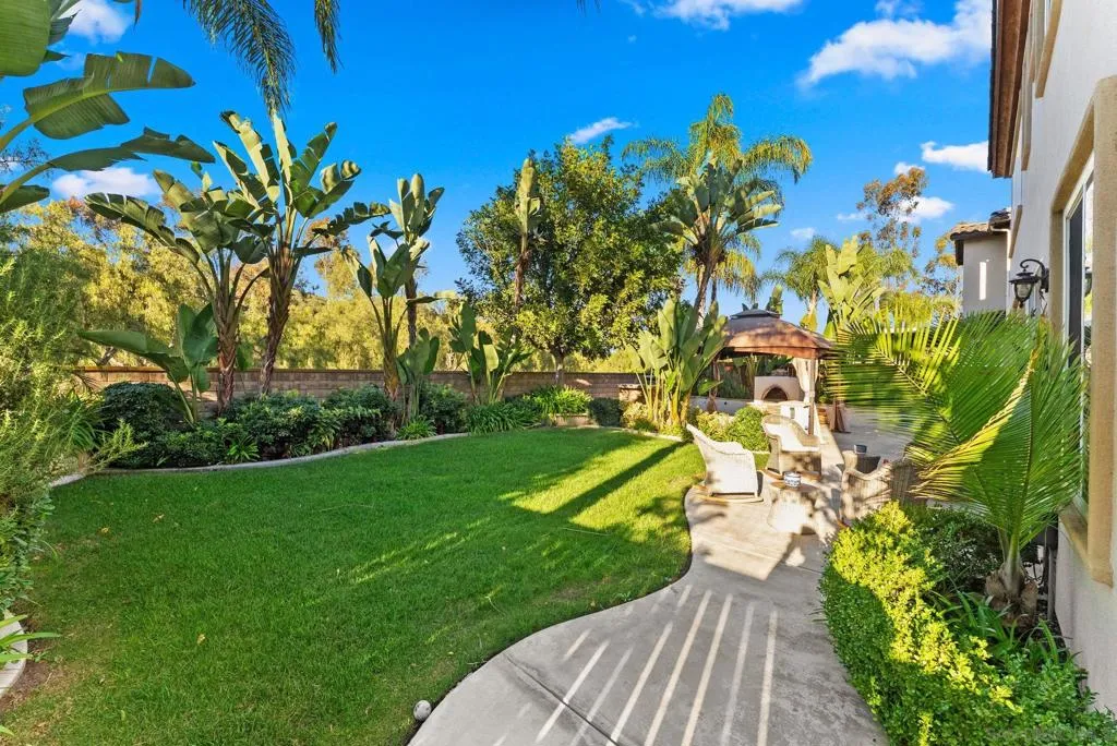, Chula Vista, California 91914 home-pic-25