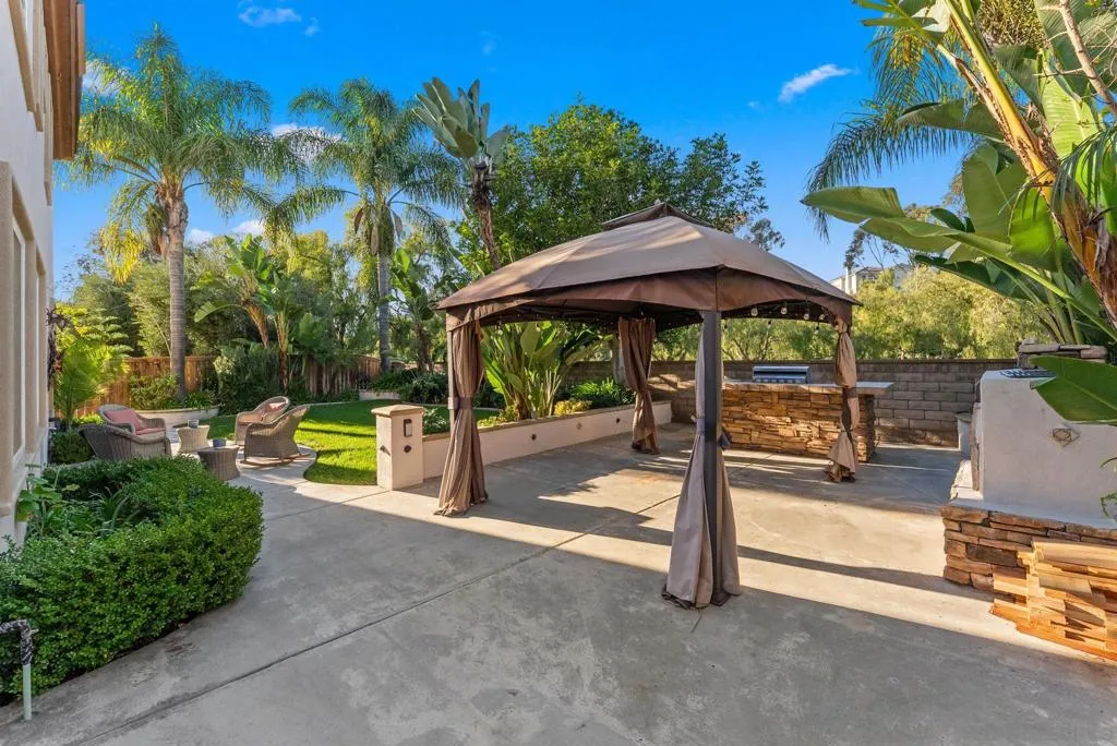 , Chula Vista, California 91914 home-pic-23
