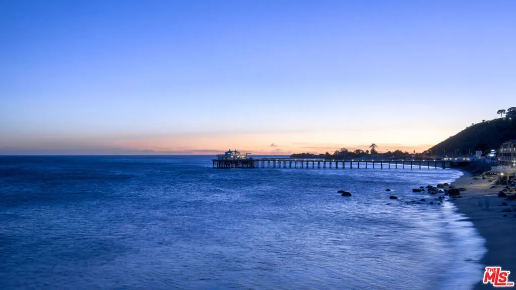 22822 Pacific Coast Highway, Malibu, California 90265 home-pic-33