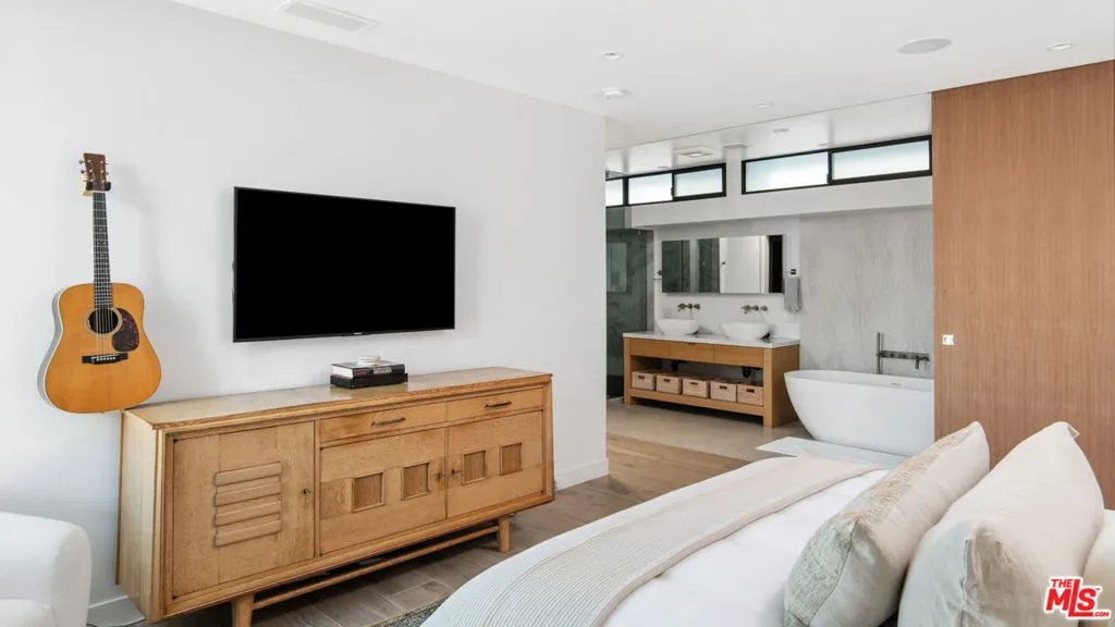 22822 Pacific Coast Highway, Malibu, California 90265 home-pic-18
