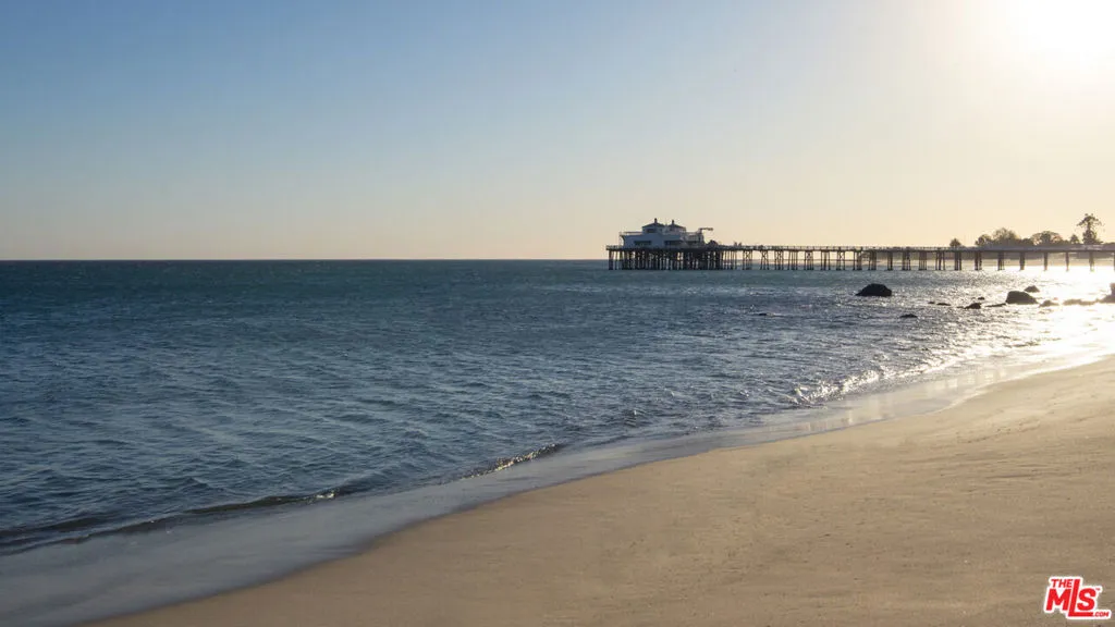22822 Pacific Coast Highway, Malibu, California 90265 home-pic-15