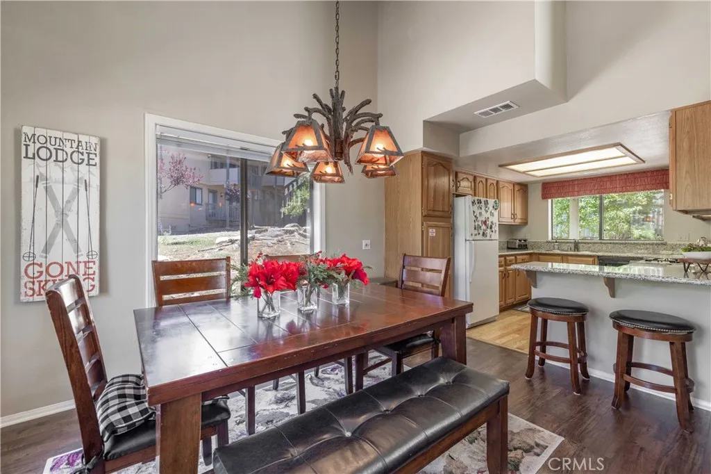 43093 Goldmine Woods, Big Bear Lake, California 92315 home-pic-11