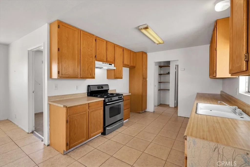 58810 29 Palms Highway, Yucca Valley, California 92284 — photo 5