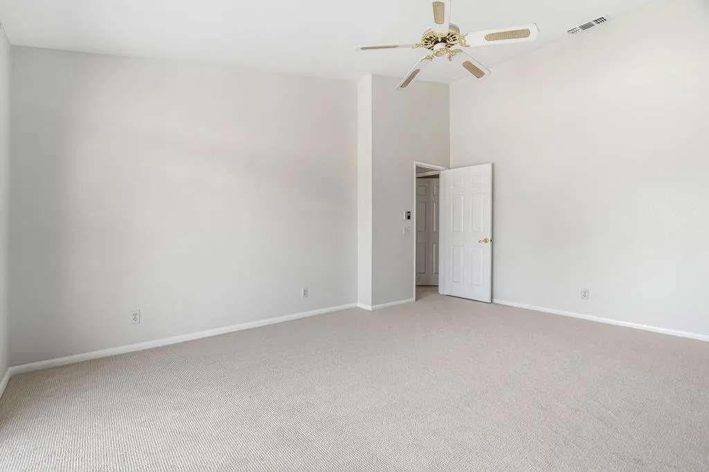 30320 Travis Avenue, Cathedral City, California 92234 home-pic-24