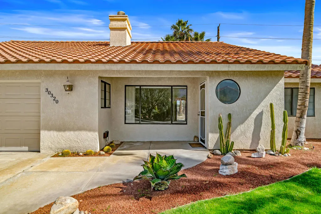 30320 Travis Avenue, Cathedral City, California 92234 home-pic-4