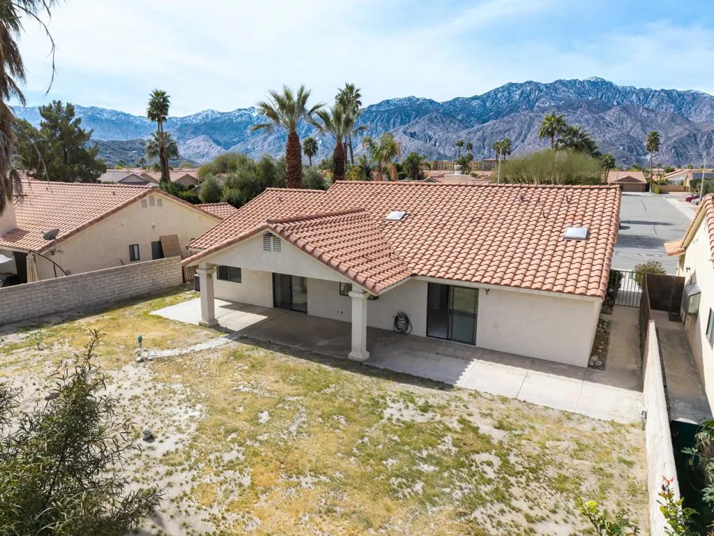 30320 Travis Avenue, Cathedral City, California 92234 home-pic-33