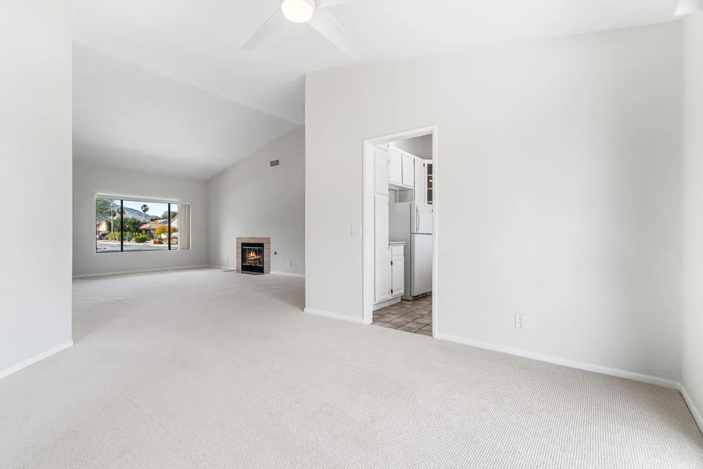 30320 Travis Avenue, Cathedral City, California 92234 home-pic-10