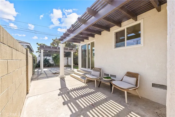 Side Yard off Dining/Kitchen
