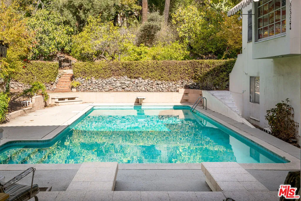 5231 Franklin Avenue, Los Angeles, California 90027 home-pic-8
