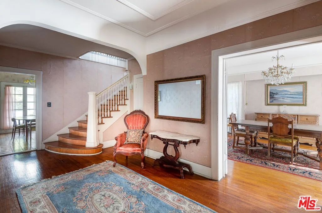 5231 Franklin Avenue, Los Angeles, California 90027 home-pic-4