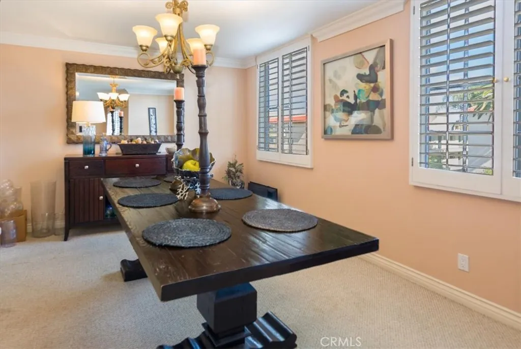 5339 Lindley Unit 207, Tarzana, California 91356 home-pic-5