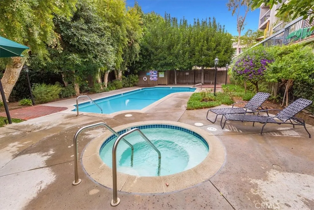 5339 Lindley Unit 207, Tarzana, California 91356 home-pic-14
