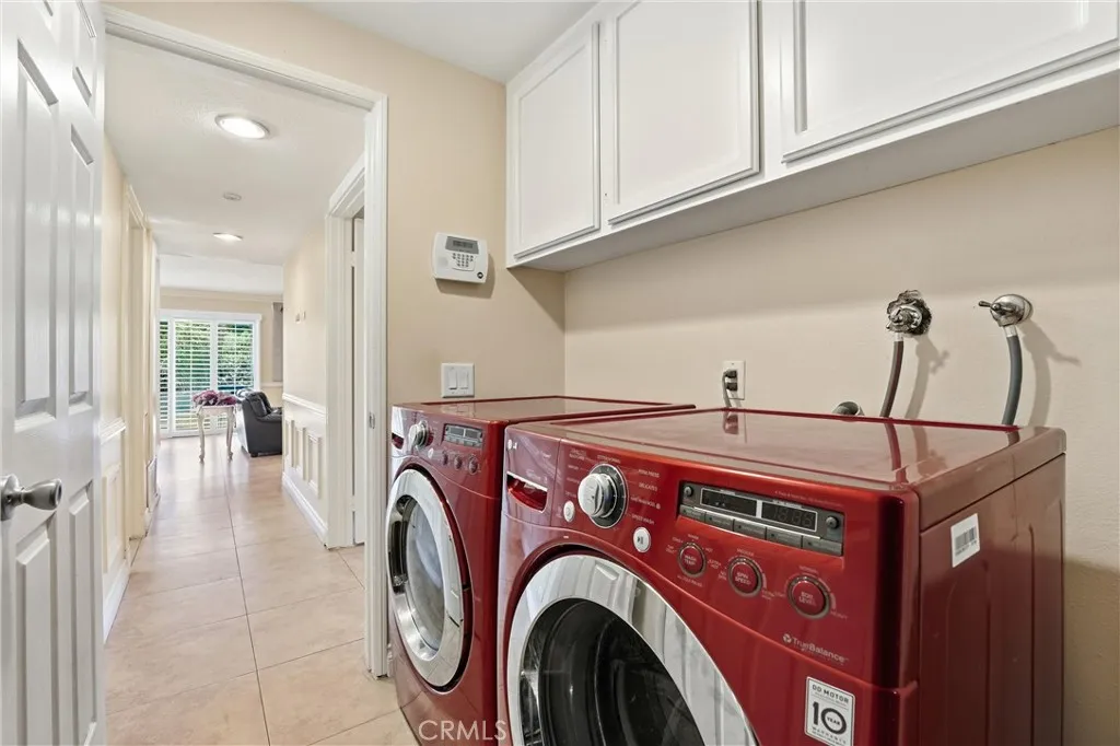 1709 La Mancha, Pomona, California 91768 home-pic-27