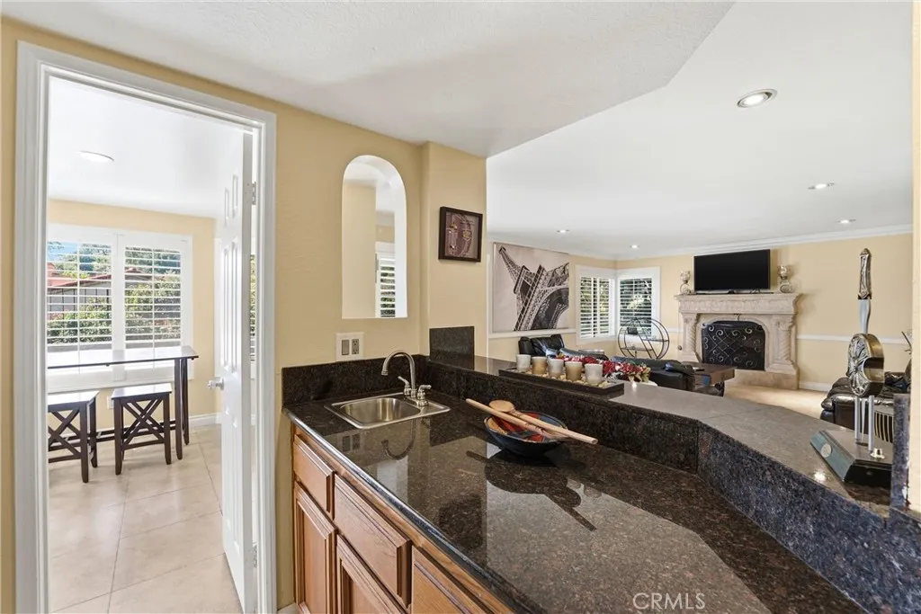 1709 La Mancha, Pomona, California 91768 home-pic-17