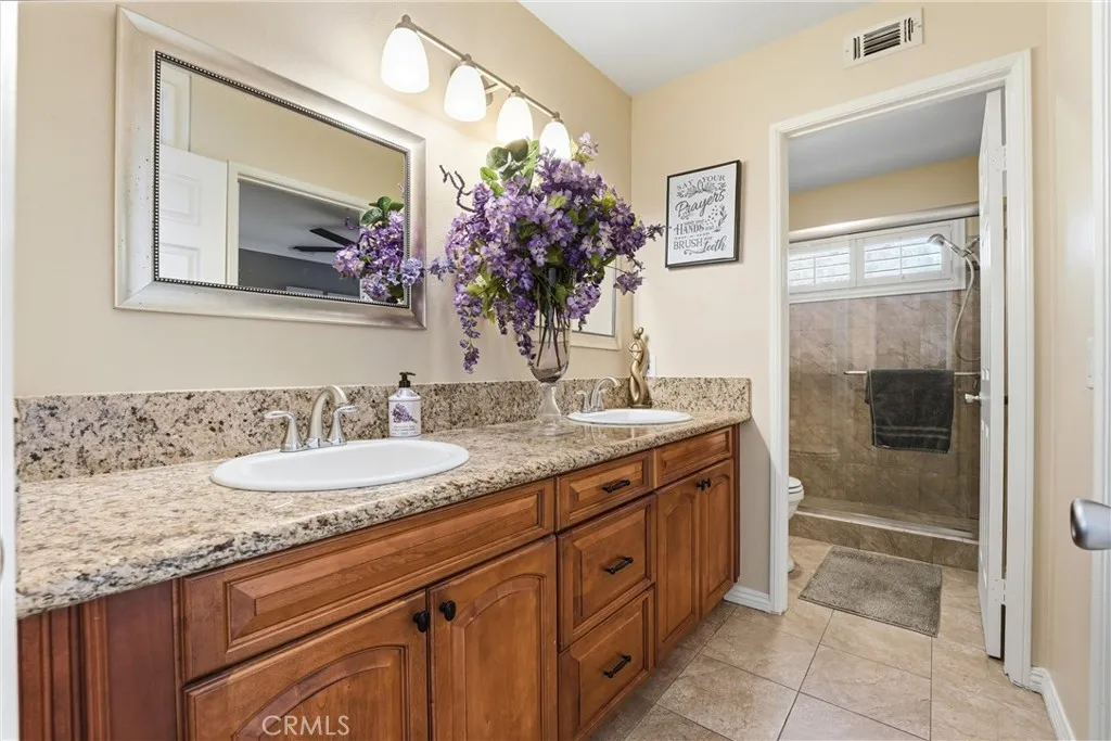1709 La Mancha, Pomona, California 91768 home-pic-47