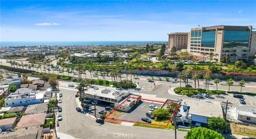 306 Old Newport, Newport Beach, California 92663