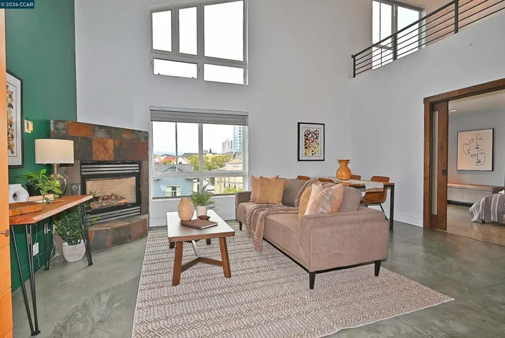 675 8th Street 15, Oakland, California 94607