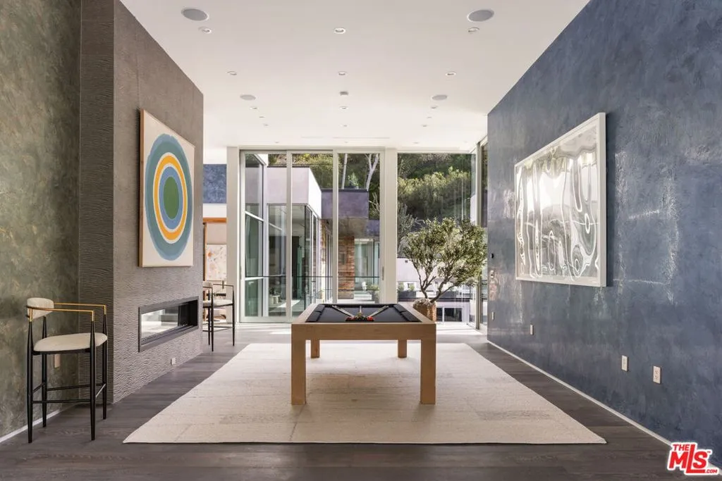 1116 Chantilly Road, Los Angeles, California 90077 home-pic-30