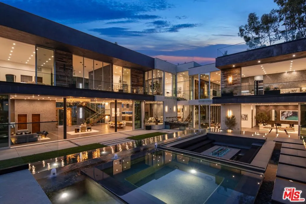 1116 Chantilly Road, Los Angeles, California 90077 home-pic-44