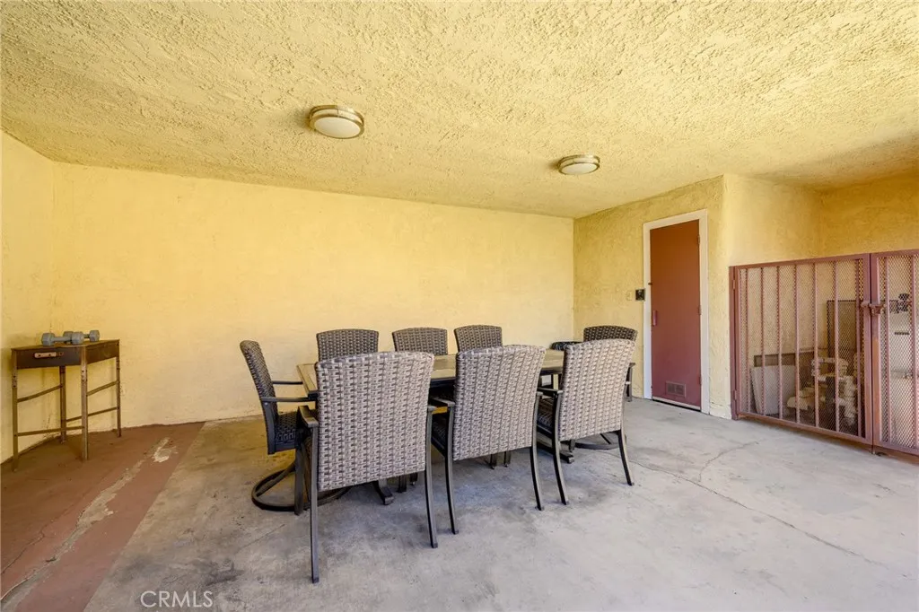 1162 Winchester Avenue K, Glendale, California 91201 home-pic-34