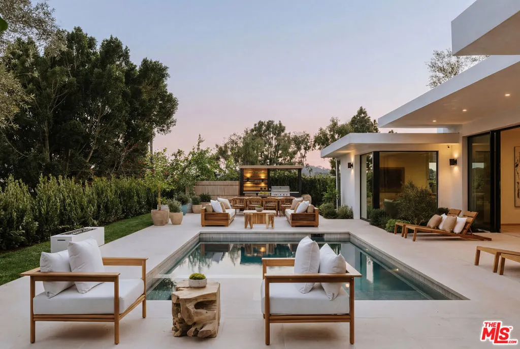 854 Glenmere Way, Los Angeles, California 90049 home-pic-30