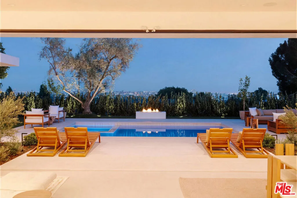 854 Glenmere Way, Los Angeles, California 90049 home-pic-29