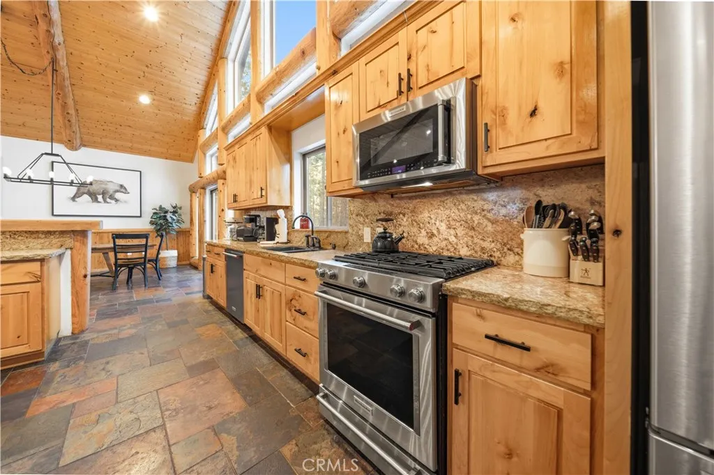 42364 Heavenly Valley, Big Bear Lake, California 92315 home-pic-33