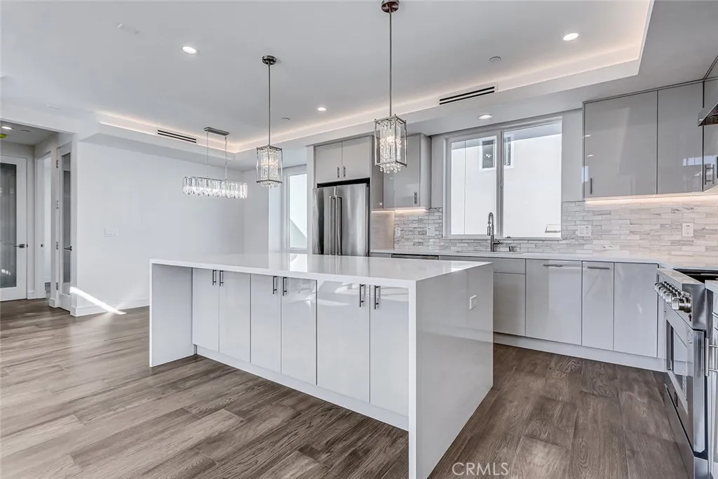 2302 Perkins Lane, Redondo Beach, California 90278 home-pic-13