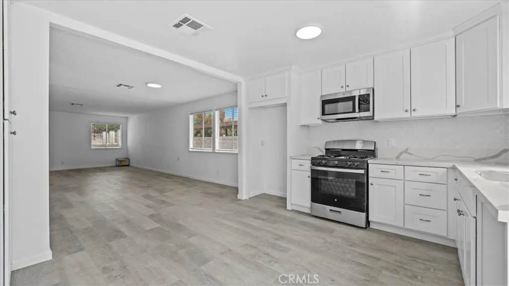 66297 6th, Desert Hot Springs, California 92240 home-pic-3