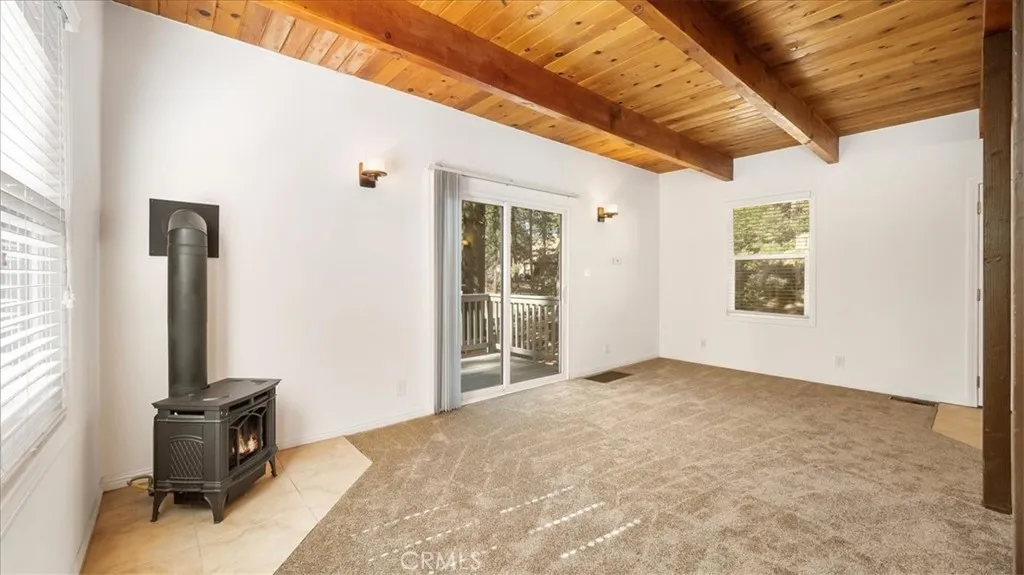 33283 Holcomb Creek, Green Valley Lake, California 92341 — photo 5