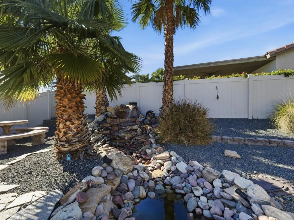 64099 Olympic Mountain Avenue, Desert Hot Springs, California 92240 home-pic-12