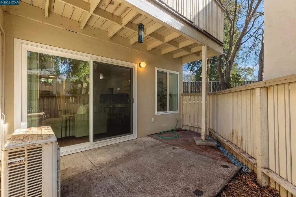 2724 2724 Oak Rd 86, Walnut Creek, California 94597 home-pic-4