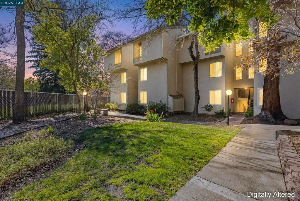 2724 2724 Oak Rd 86, Walnut Creek, California 94597 home-pic-1