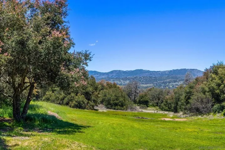 3280 Black Oak Lane, Julian, California 92036