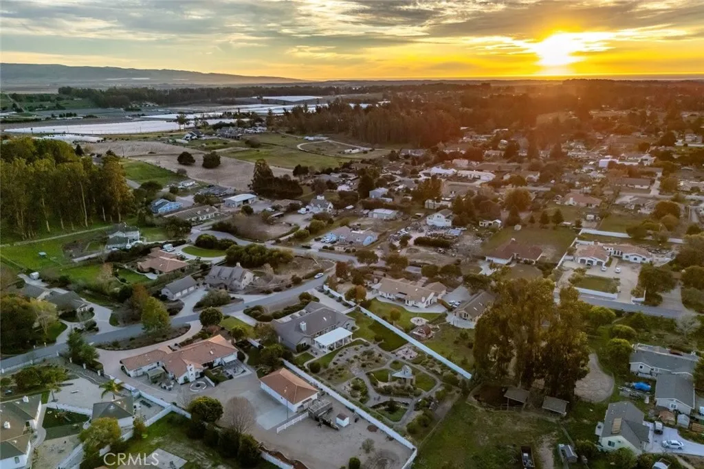 680 Sweet Donna Place, Nipomo, California 93444 home-pic-66