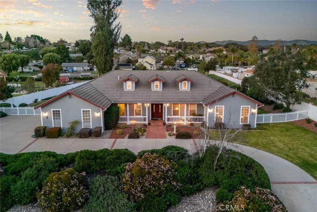 680 Sweet Donna Place, Nipomo, California 93444 home-pic-1